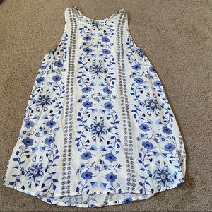 white and blue floral old navy tank top